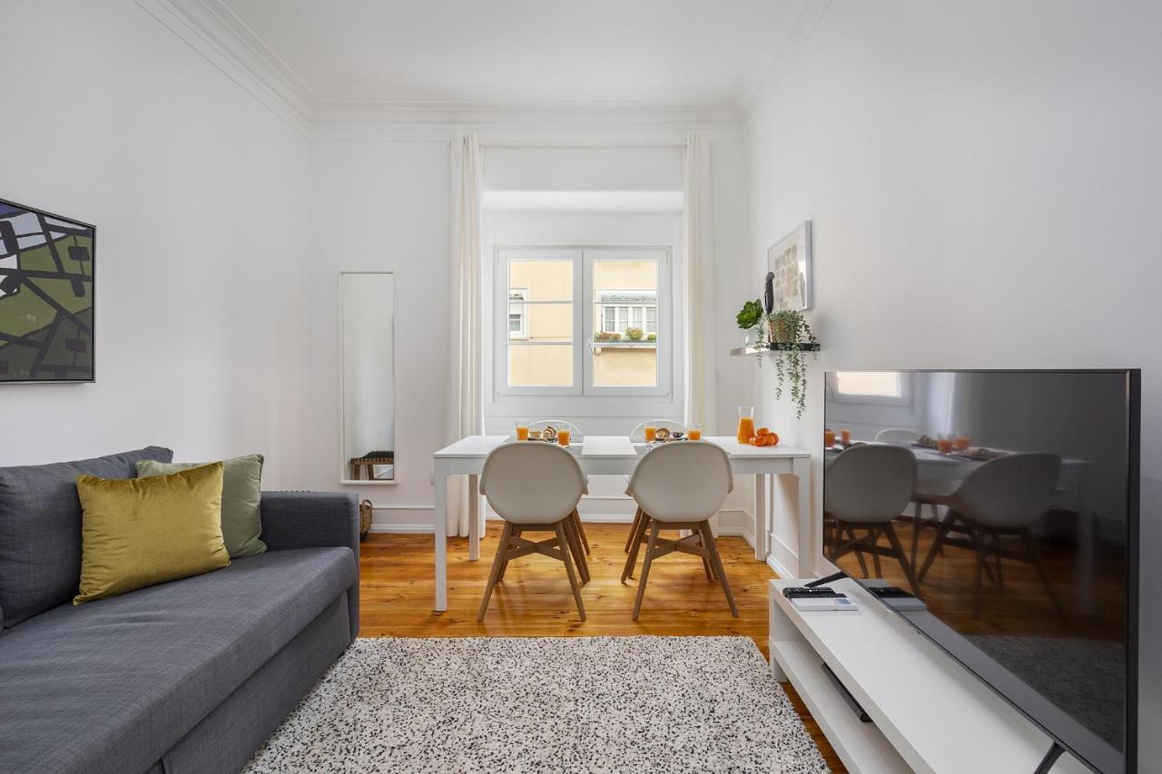 Whome Hideaway Family Apartment #2 리스본 외부 사진