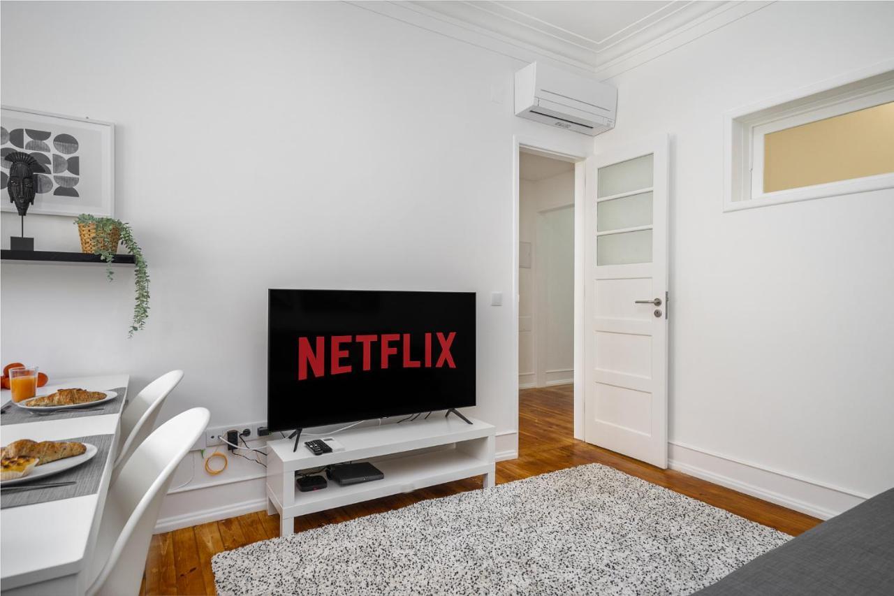 Whome Hideaway Family Apartment #2 리스본 외부 사진
