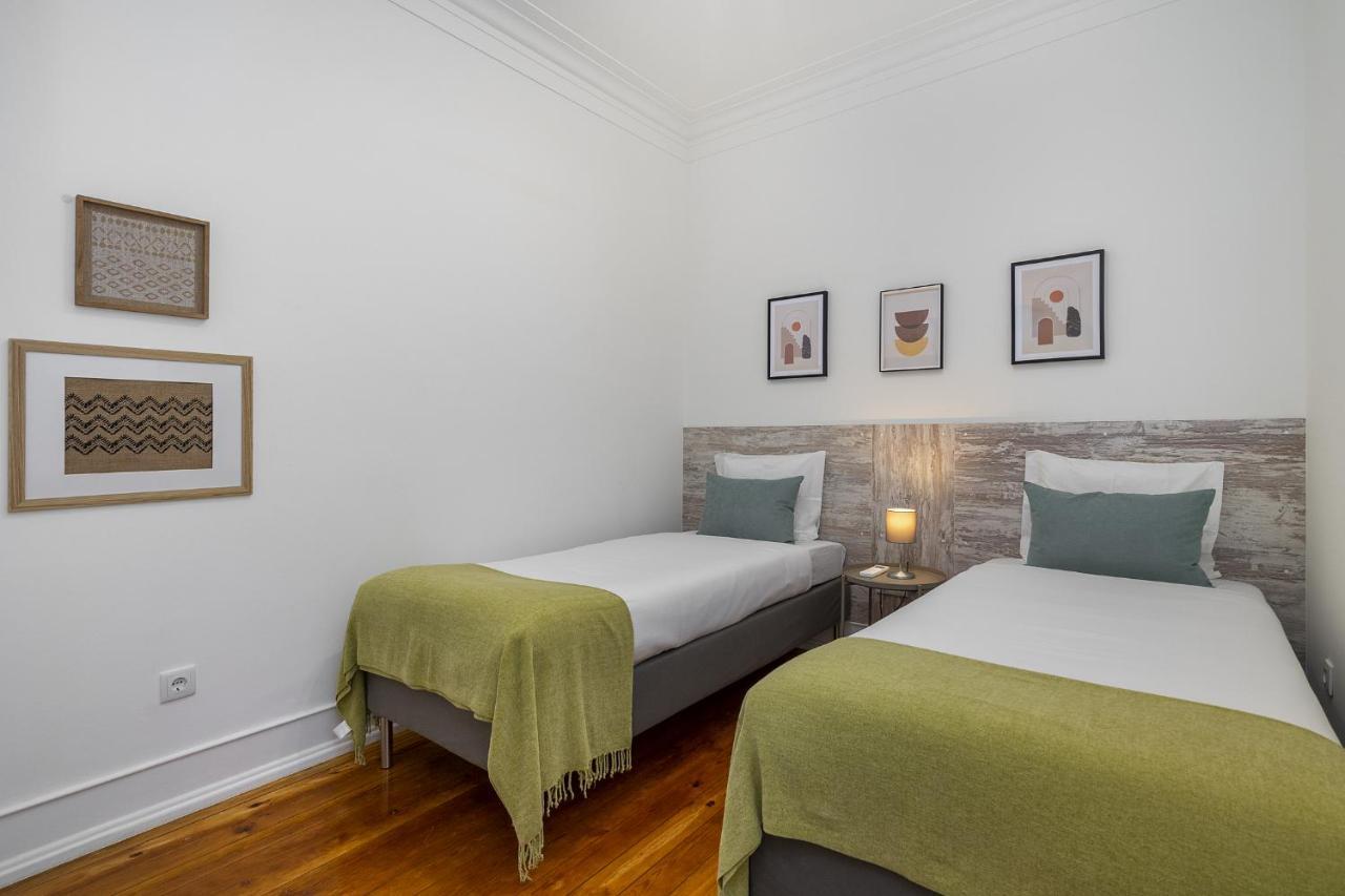 Whome Hideaway Family Apartment #2 리스본 외부 사진