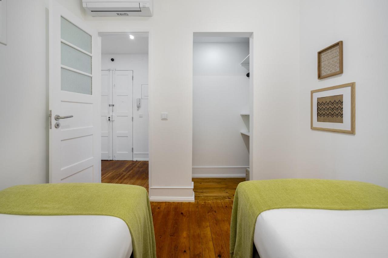 Whome Hideaway Family Apartment #2 리스본 외부 사진